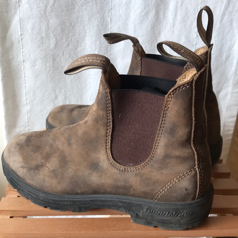 Womens Blundstone Chelsea boots 585